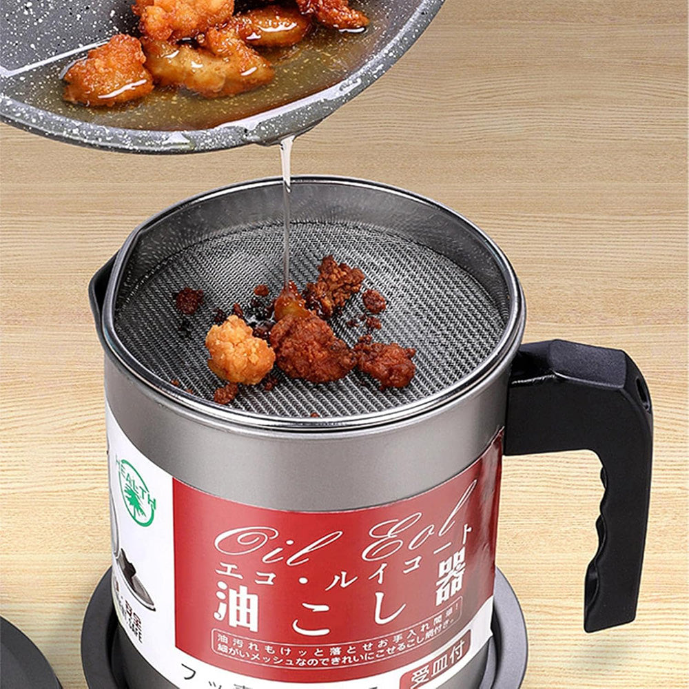 Kitchen supplies oil filter pot, easy to filter oil without leakage, stainless steel, with chassis, Japan, kitchen essential, easy to operate, drain oil, safe and hygienic, oil outlet design