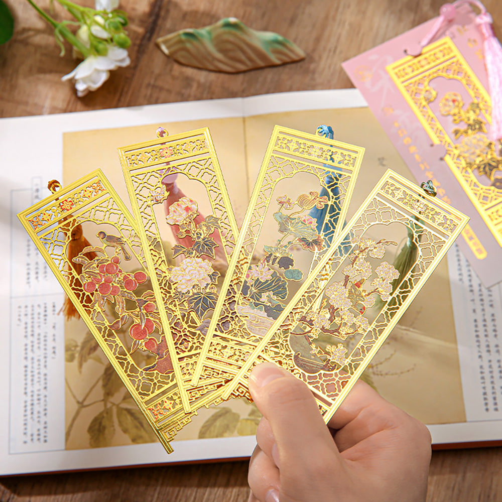 Folding Screen Metal Bookmark – Song Aesthetic | Elegant Craftsmanship | Ideal for Collecting & Gifting