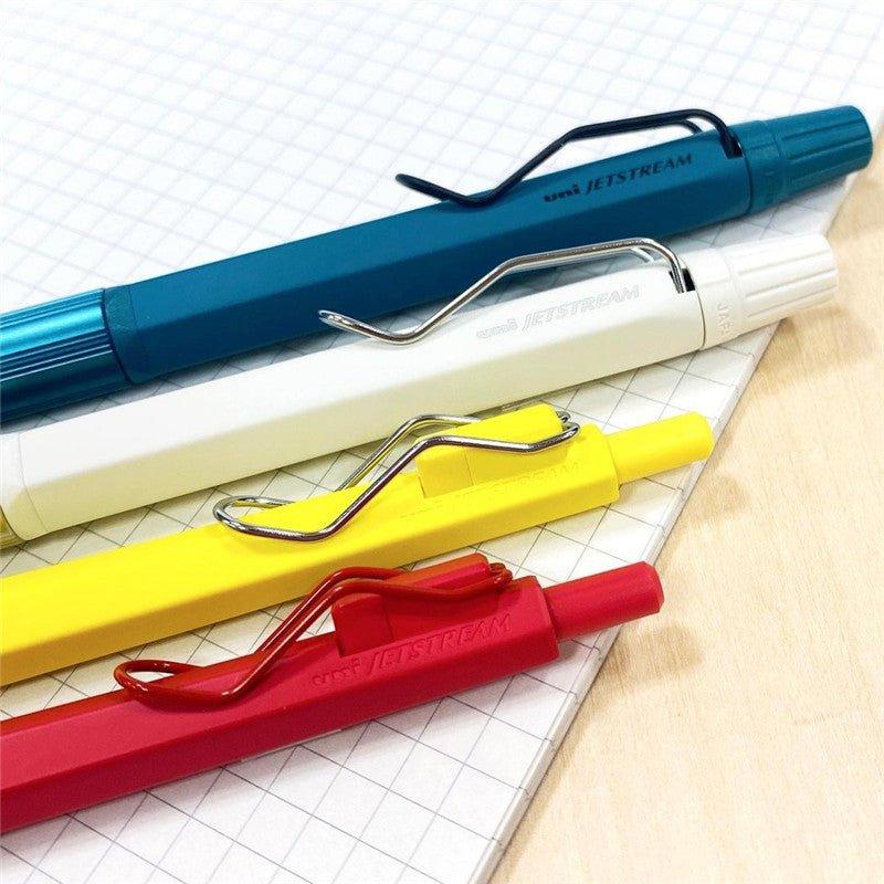 https://chl-store.com/cdn/shop/products/uni-jet-edge-sxe3-2503-sxn-1003-0-28mm-excited-color-series-three-color-pen-functional-pen-monochrome-pen-ballpoint-pen-chl-store-4.jpg?v=1695872952&width=1445